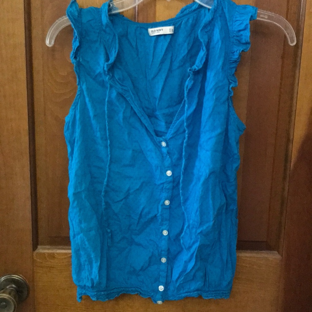Ocean blue sleeveless top from Old Navy